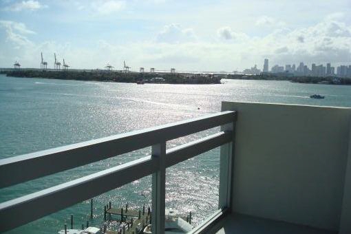 apartment in Miami Beach for sale