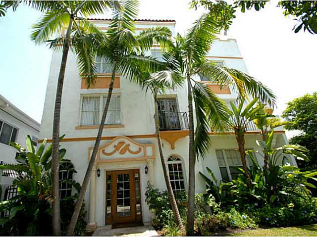 apartment in Miami Beach