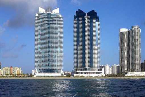 apartment in Bal Harbour