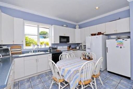 Elegant kitchen