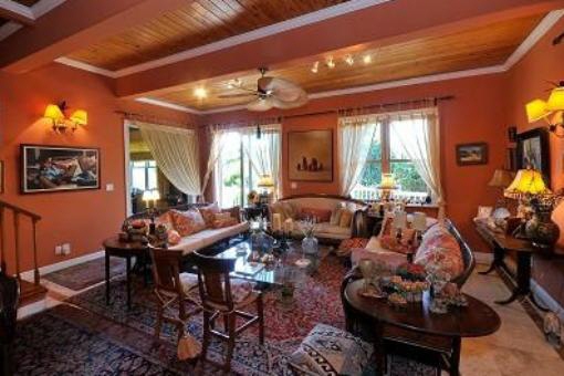 Vozy living room