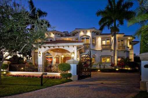 villa in Coral Gables