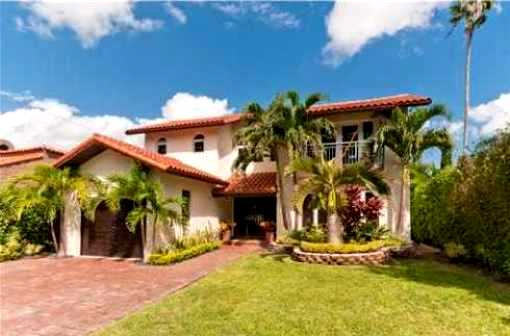 house in Coconut Grove