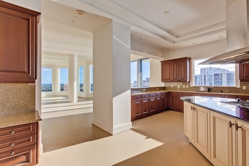 Huge kitchen area