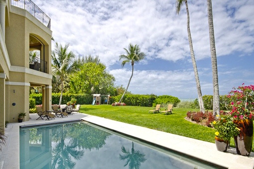 villa in Naples