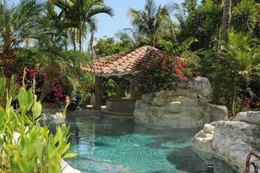 Pool area