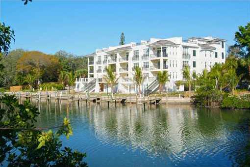 apartment in Sarasota