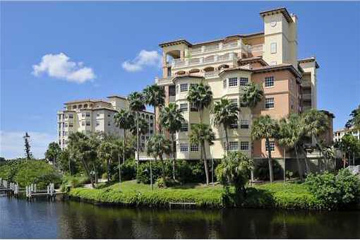 apartment in Sarasota