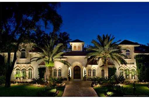 villa in Tampa for sale