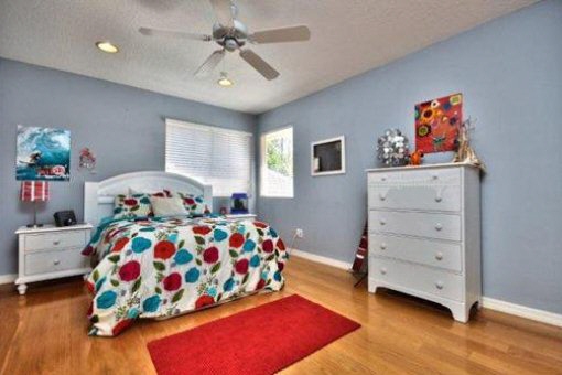Further bedroom