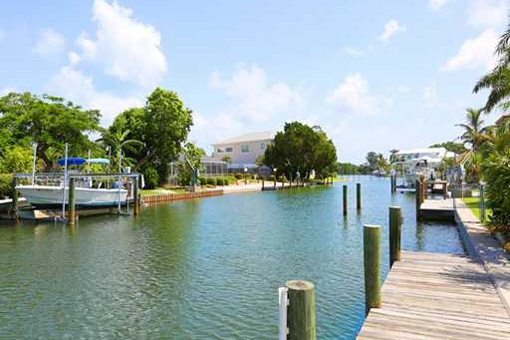 View of the canal from the private pier