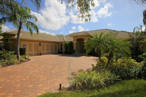 Building entrance with palms