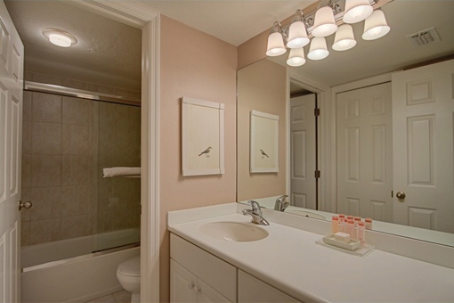 Bathroom with extra room 
