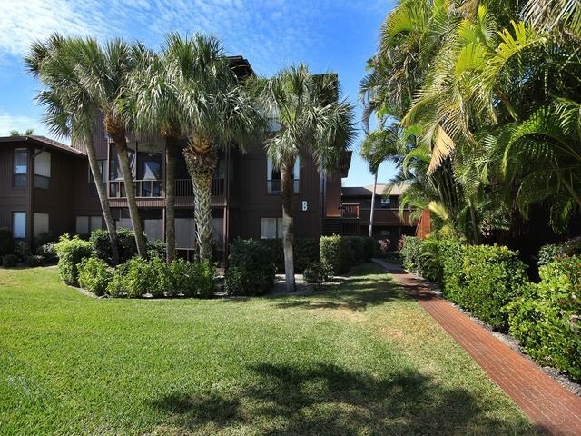 apartment in Sanibel